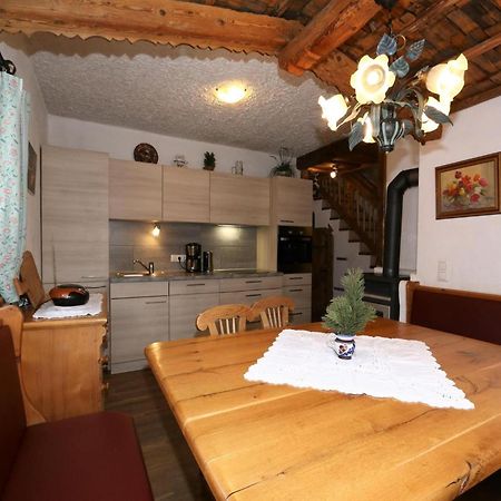 Holiday Home Lieslhuette, Гроссарль Экстерьер фото